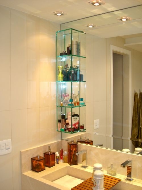 Decoração com nichos de vidros imagem